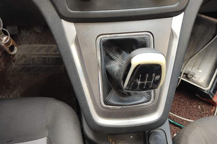 Used CHANGAN KAICHENG Ruixing S50 2017 S50V 1.5L Manual Logistics Version I China V Standard Gear Lever