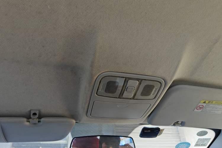 Used CHANGAN KAICHENG Ruixing S50 2017 S50V 1.5L Manual Logistics Version I China V Standard Headliner