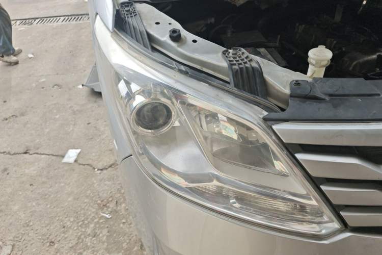 Used CHANGAN KAICHENG Ruixing S50 2017 S50V 1.5L Manual Logistics Version I China V Standard Right Front Headlight