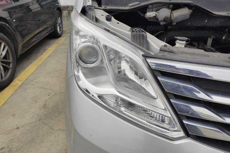 Used CHANGAN KAICHENG Ruixing S50 2017 S50V 1.5L Manual Logistics Version I China V Standard Right Front Headlight