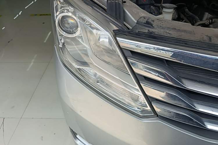 Used CHANGAN KAICHENG Ruixing S50 2017 S50V 1.5L Manual Logistics Version I China V Standard Right Front Headlight