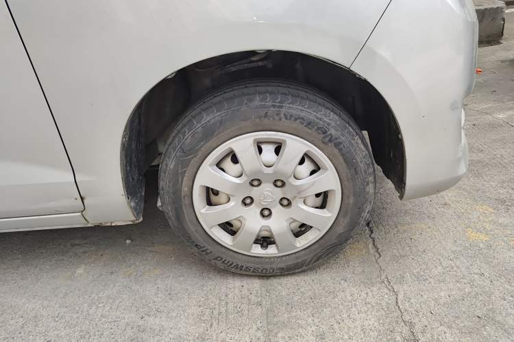 Used CHANGAN KAICHENG Ruixing S50 2017 S50V 1.5L Manual Logistics Version I China V Standard Right Front Wheel Hub