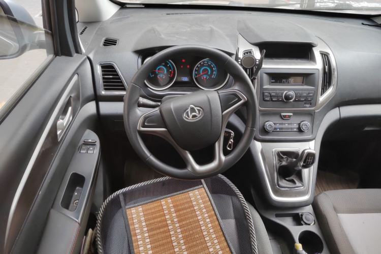 Used CHANGAN KAICHENG Ruixing S50 2017 1.5L Manual Economy Model Steering Wheel