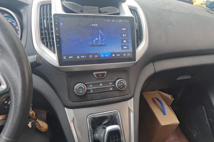 Used CHANGAN KAICHENG Ruixing S50 2017 1.5L Manual Comfort Model China V Standard Audio And AC Panel