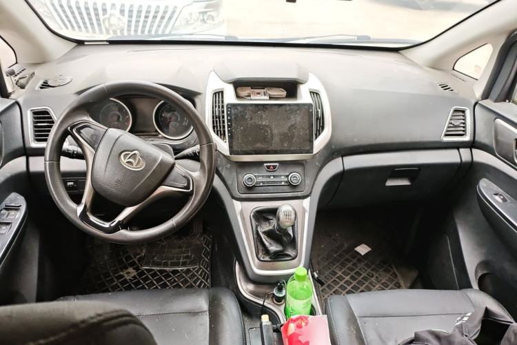 Used CHANGAN KAICHENG Ruixing S50 2017 1.5T Manual Comfort Model 6MT China V Standard Center Console