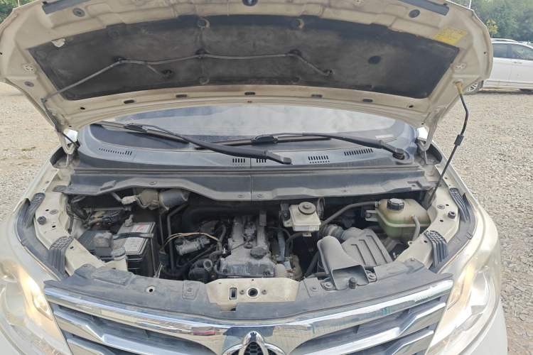 Used CHANGAN KAICHENG Ruixing S50 2017 1.5L Manual Comfort Model China V Standard Engine Bay