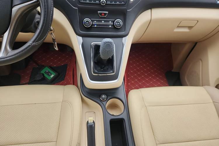 Used CHANGAN KAICHENG Ruixing S50 2017 1.5L Manual Luxury Model China V Standard Gear Lever