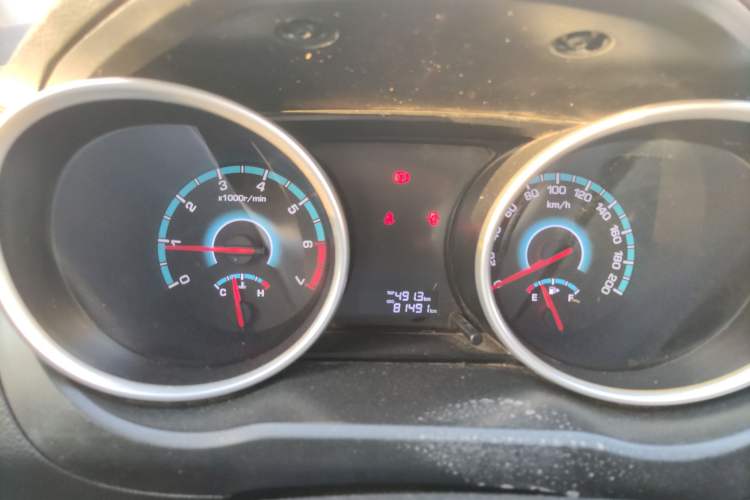 Used CHANGAN KAICHENG Ruixing S50 2017 1.5T Manual Comfort Model 5MT Instrument Cluster