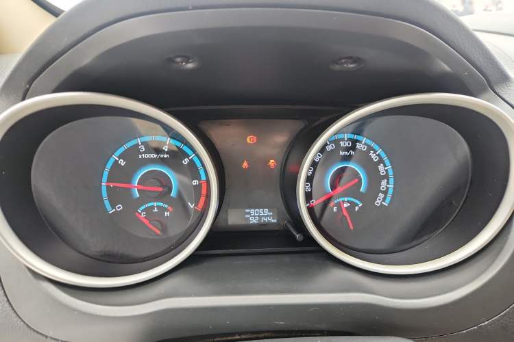 Used CHANGAN KAICHENG Ruixing S50 2017 1.5L Manual Luxury Model China V Standard Instrument Cluster