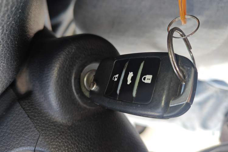 Used CHANGAN KAICHENG Ruixing S50 2017 1.5L Manual Comfort Model China V Standard Interior 1