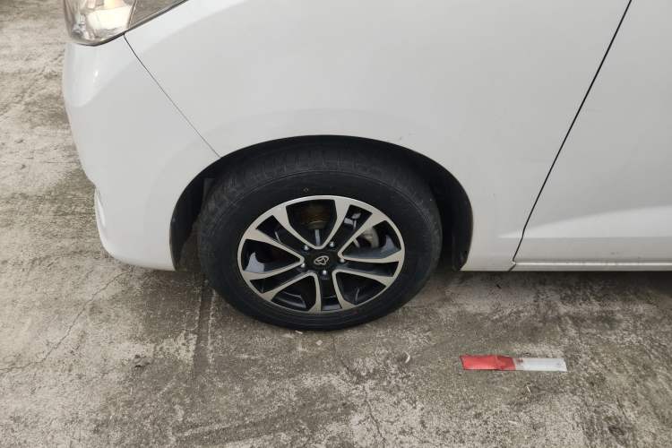 Used CHANGAN KAICHENG Ruixing S50 2017 1.5T Manual Comfort Model 6MT China V Standard Left Front Wheel Hub
