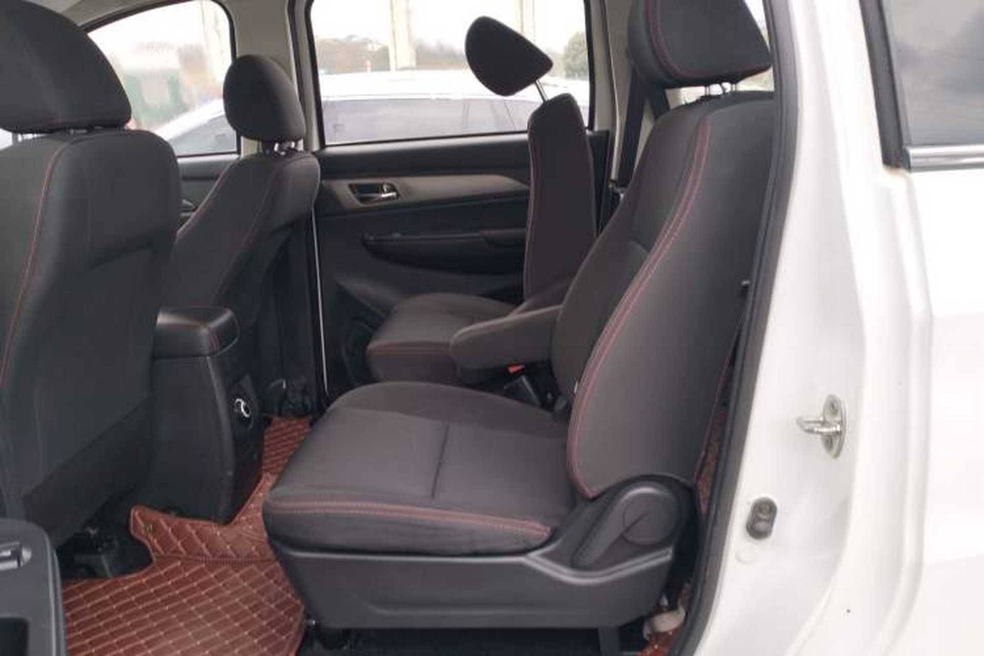 Used CHANGAN KAICHENG Ruixing S50 2017 1.5T Manual Comfort Model 6MT China V Standard Left Rear Seat