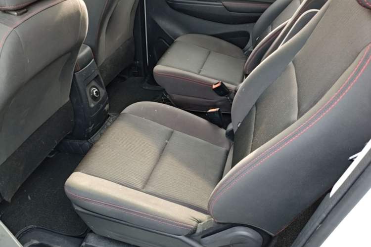 Used CHANGAN KAICHENG Ruixing S50 2017 1.5L Manual Comfort Model China V Standard Left Rear Seat