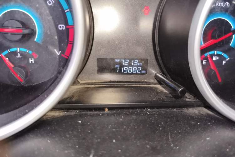 Used CHANGAN KAICHENG Ruixing S50 2017 1.5T Manual Comfort Model 6MT China V Standard Odometer Close Up
