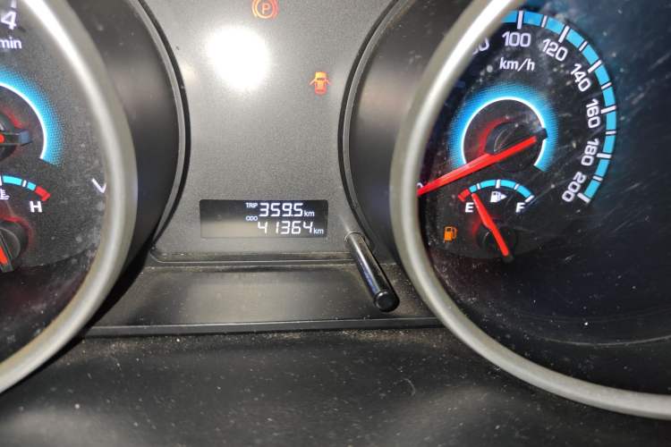 Used CHANGAN KAICHENG Ruixing S50 2017 S50V 1.5L Manual Logistics Version I China V Standard Odometer Close Up