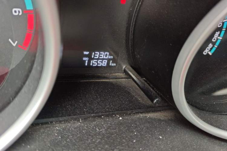 Used CHANGAN KAICHENG Ruixing S50 2017 1.5T Manual Comfort Model 6MT China V Standard Odometer Close Up