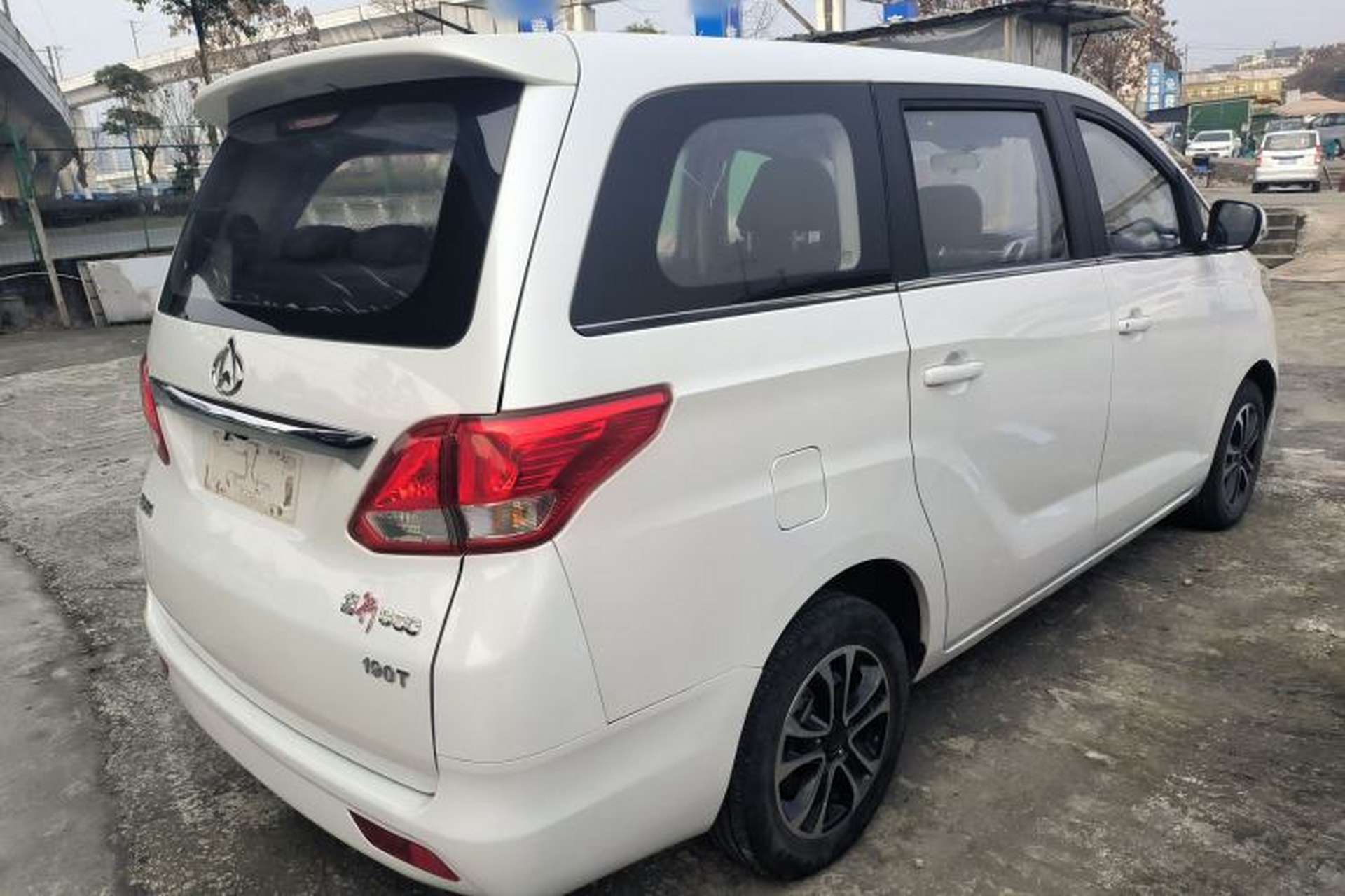 Used CHANGAN KAICHENG Ruixing S50 2017 1.5T Manual Comfort Model 6MT China V Standard Rear Right 45 Deg
