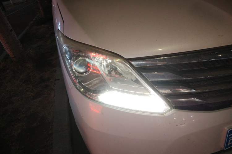 Used CHANGAN KAICHENG Ruixing S50 2017 1.5L Manual Comfort Model China V Standard Right Front Headlight