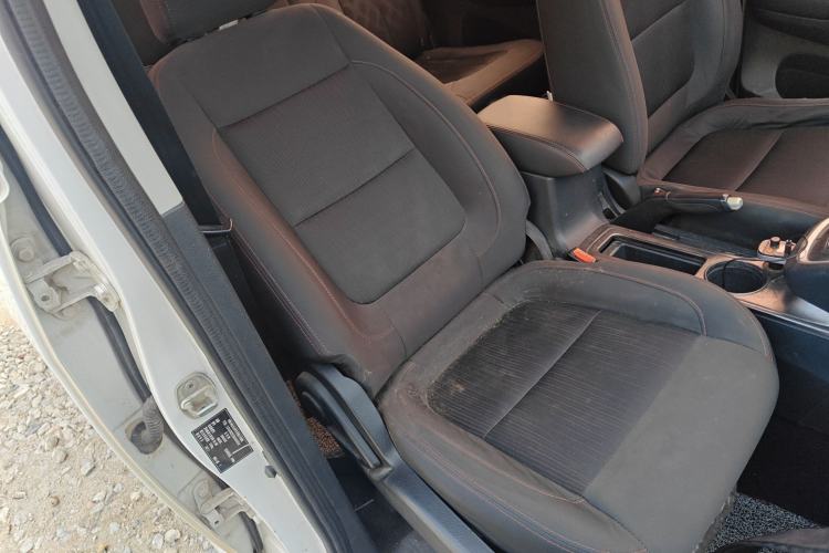 Used CHANGAN KAICHENG Ruixing S50 2017 1.5L Manual Comfort Model China V Standard Right Front Seat