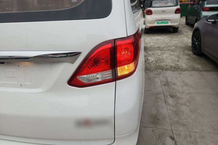 Used CHANGAN KAICHENG Ruixing S50 2017 1.5T Manual Comfort Model 6MT China V Standard Right Rear Taillight