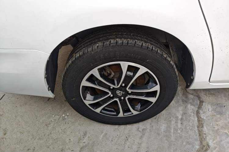 Used CHANGAN KAICHENG Ruixing S50 2017 1.5L Manual Comfort Model China V Standard Right Rear Wheel Hub