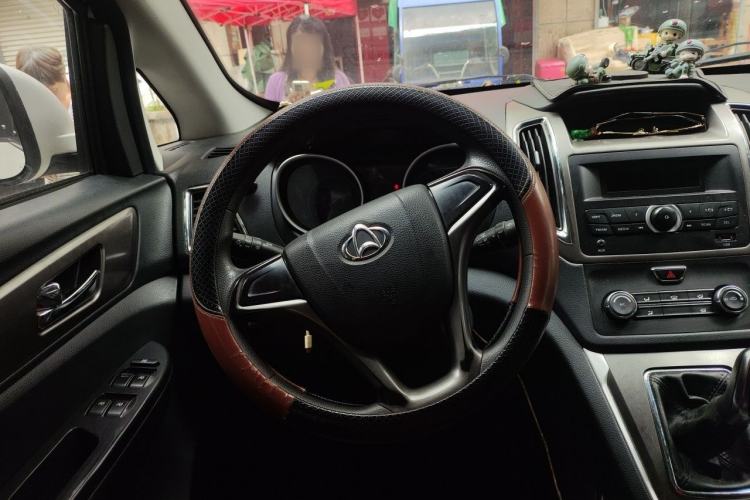 Used CHANGAN KAICHENG Ruixing S50 2017 1.5L Manual Comfort Model China V Standard Steering Wheel