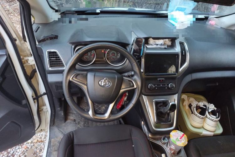 Used CHANGAN KAICHENG Ruixing S50 2017 1.5L Manual Comfort Model China V Standard Steering Wheel