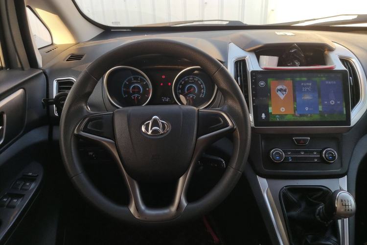 Used CHANGAN KAICHENG Ruixing S50 2017 1.5T Manual Comfort Model 5MT Steering Wheel