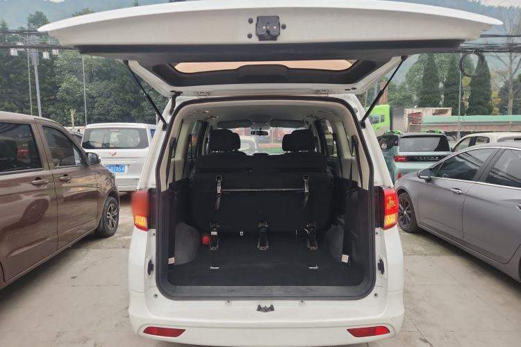 Used CHANGAN KAICHENG Ruixing S50 2017 1.5T Manual Comfort Model 6MT China V Standard Trunk