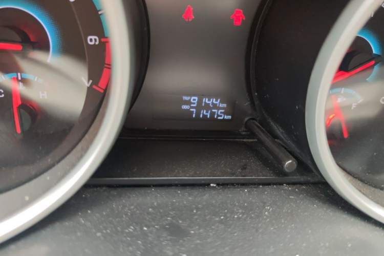Used CHANGAN KAICHENG Ruixing S50 2018 S50V 1.5L Logistics Edition 5 Seats China V Emission Standard Odometer Close Up
