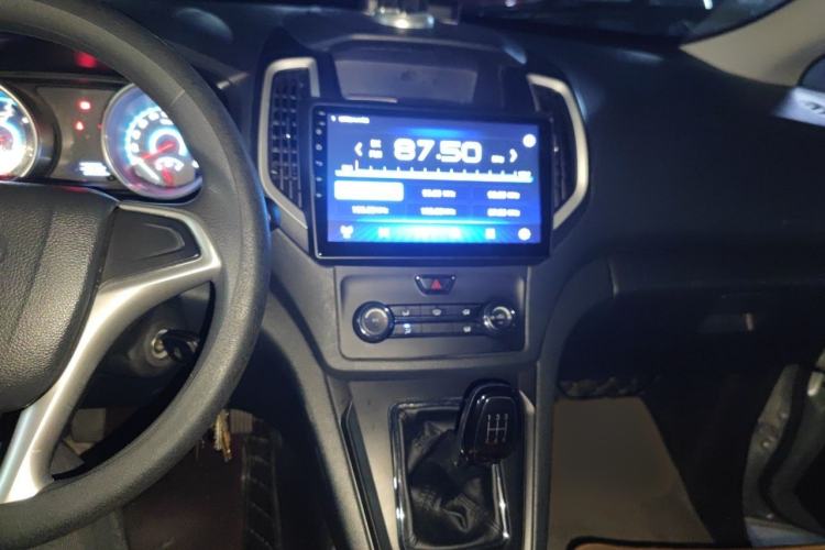 Used CHANGAN KAICHENG Ruixing S50 2018 S50V 1.5L Logistics Edition 5 Seats China V Emission Standard Audio And AC Panel