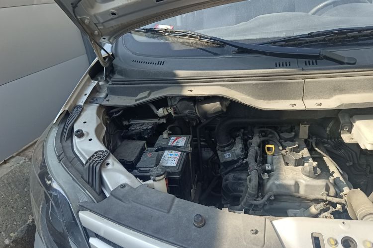 Used CHANGAN KAICHENG Ruixing S50 2018 S50V 1.5L Logistics Edition 5 Seats China VI Standard Engine Bay Right