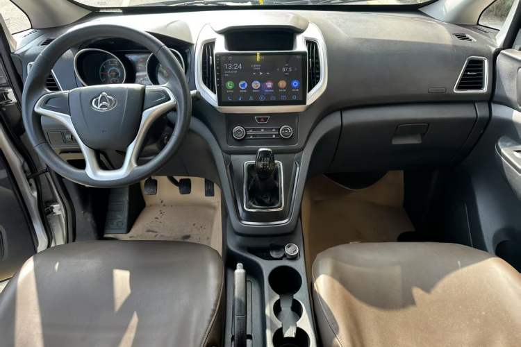 Used CHANGAN KAICHENG Ruixing S50 2018 S50V 1.5L Logistics Version 7 Seats China VI Standard Interior 1