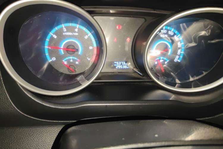 Used CHANGAN KAICHENG Ruixing S50 2018 S50V 1.5L Logistics Edition 5 Seats China V Emission Standard Odometer Close Up