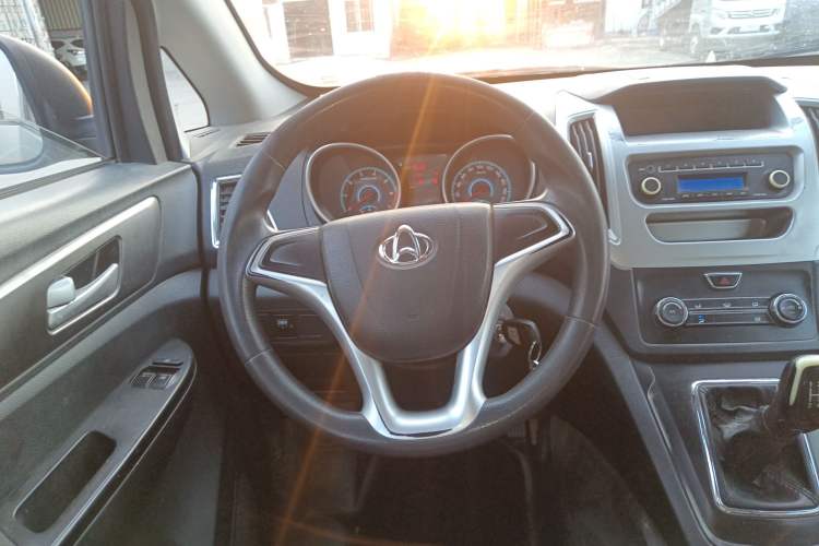 Used CHANGAN KAICHENG Ruixing S50 2018 S50V 1.5L Logistics Edition 5 Seats China VI Standard Steering Wheel