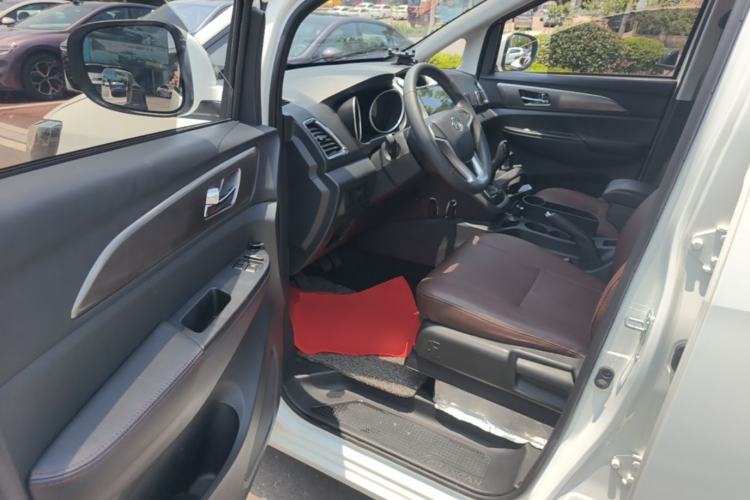 Used CHANGAN KAICHENG Ruixing S50 2018 S50V 1.5L Logistics Edition 5 Seats China VI Standard Driver Seat