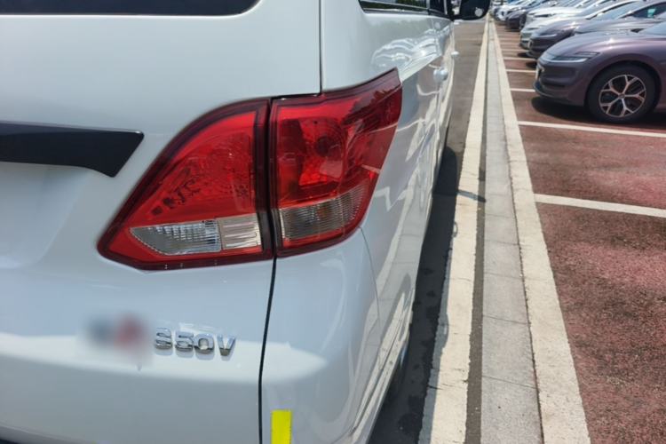 Used CHANGAN KAICHENG Ruixing S50 2018 S50V 1.5L Logistics Edition 5 Seats China VI Standard Right Rear Taillight