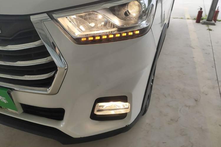 Used CHANGAN KAICHENG Ruixing S50T 2018 1.5T Manual Elite Edition China V Standard Left Front Headlight