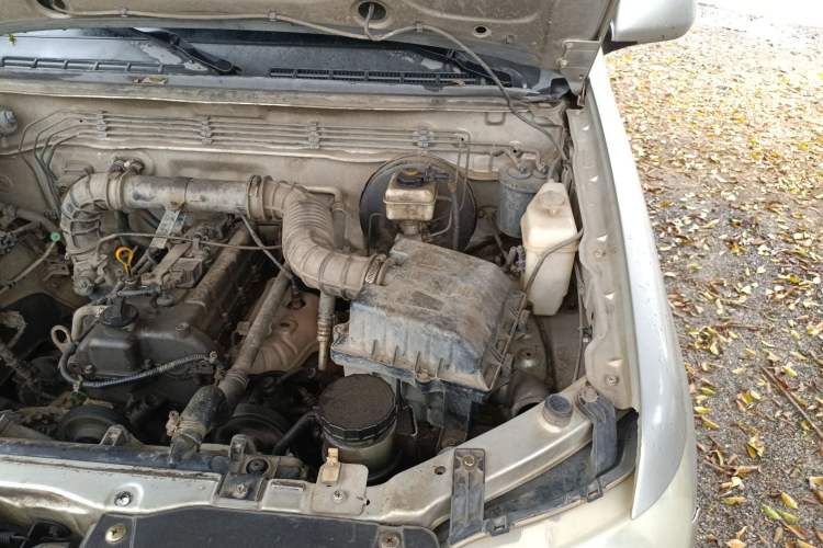 Used CHANGAN KAICHENG Shenqi F30 2016 1.5L Comfort Plus Long Wheelbase DAM15L Engine Bay Left