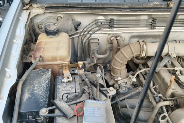 Used CHANGAN KAICHENG Shenqi F30 2016 1.5L Comfort Version Short Wheelbase DAM15L Engine Bay Right