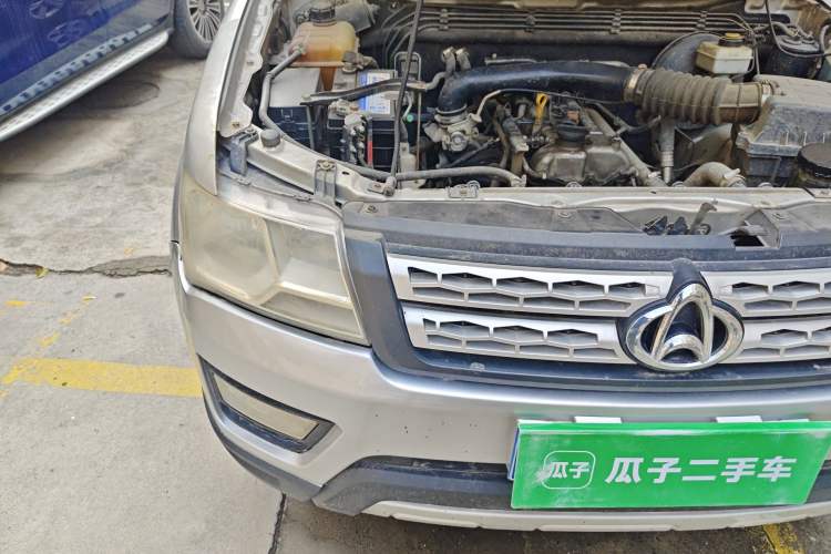 Used CHANGAN KAICHENG Shenqi F30 2016 1.5L Luxury Short-Wheelbase DAM15L Engine Bay Right