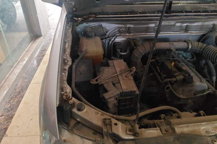 Used CHANGAN KAICHENG Shenqi F30 2016 1.5L Standard Long-Wheelbase DAM15L Engine Bay Right