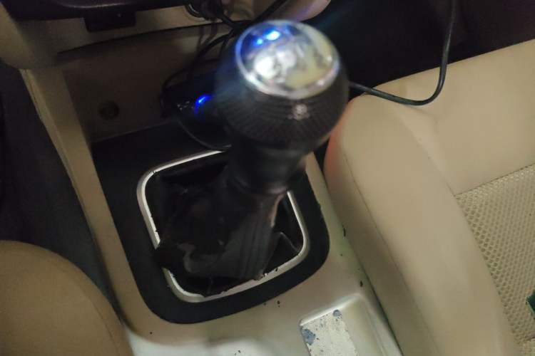 Used CHANGAN KAICHENG Shenqi F30 2016 1.5L Standard Long-Wheelbase DAM15L Gear Lever