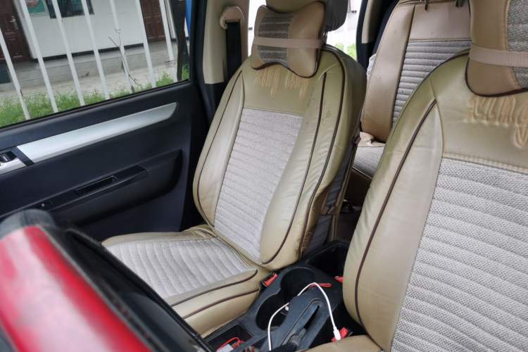 Used CHANGAN KAICHENG Shenqi F30 2016 1.5L Comfort Plus Long Wheelbase DAM15L Left Front Seat