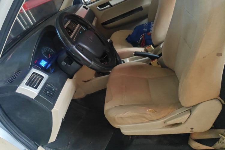 Used CHANGAN KAICHENG Shenqi F30 2016 1.5L Standard Long-Wheelbase DAM15L Left Front Seat