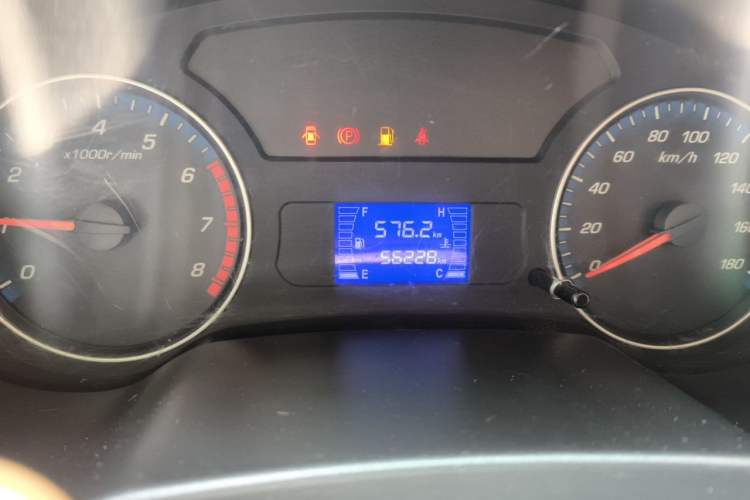 Used CHANGAN KAICHENG Shenqi F30 2016 1.5L Standard Long-Wheelbase DAM15L Odometer Close Up