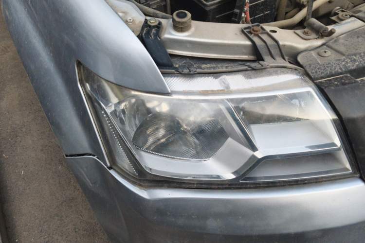 Used CHANGAN KAICHENG Shenqi F30 2016 1.5L Comfort Version Short Wheelbase DAM15L Right Front Headlight