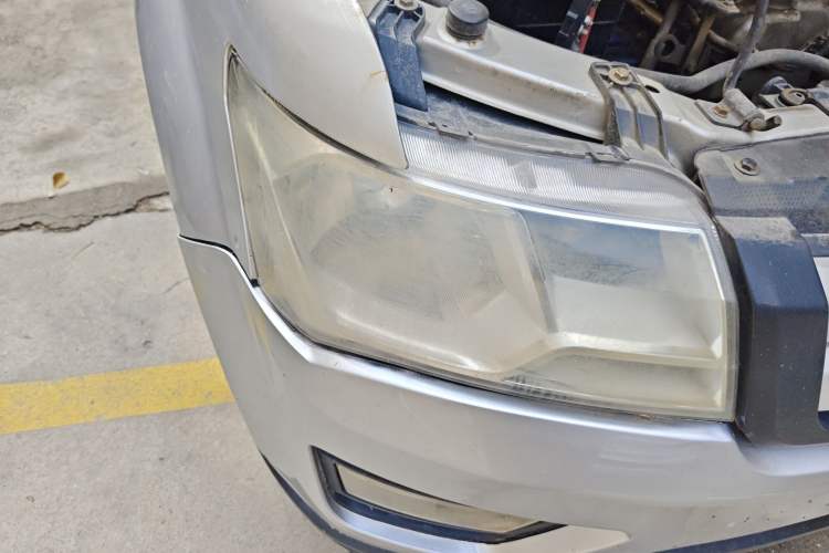 Used CHANGAN KAICHENG Shenqi F30 2016 1.5L Luxury Short-Wheelbase DAM15L Right Front Headlight