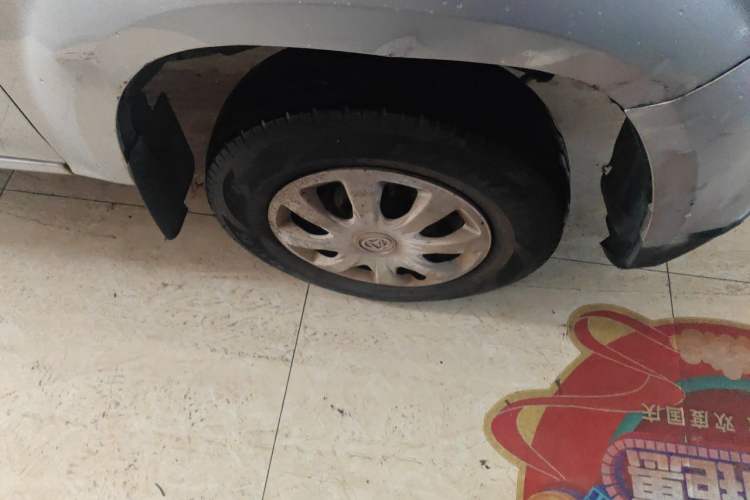 Used CHANGAN KAICHENG Shenqi F30 2016 1.5L Standard Long-Wheelbase DAM15L Right Front Wheel Hub