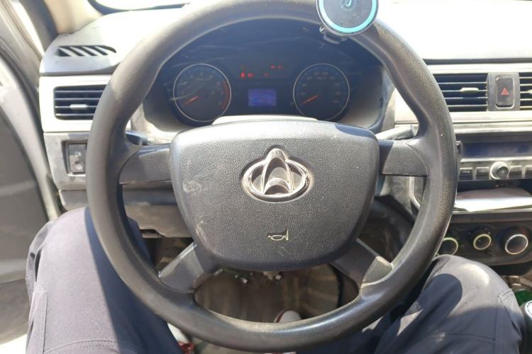 Used CHANGAN KAICHENG Shenqi F30 2016 1.5L Comfort Plus Long Wheelbase DAM15L Steering Wheel